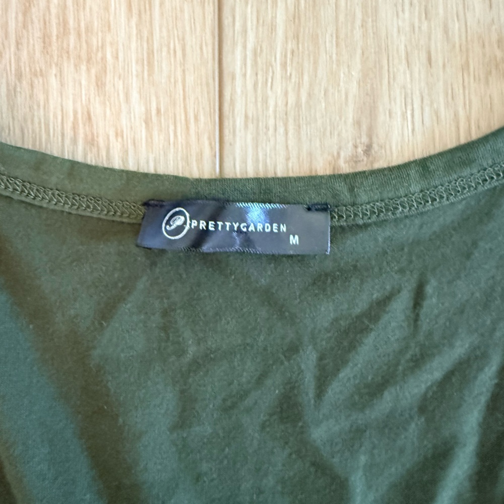Elegant Olive Green Sleeveless Jumpsuit - Picture 2 of 3